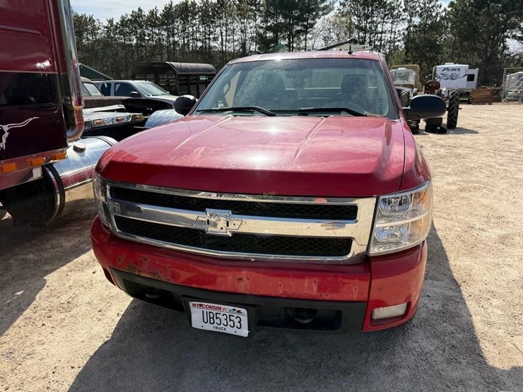 2007-chevrolet-1500-image-2