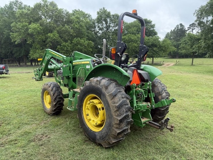 2021-john-deere-5075e-image-7