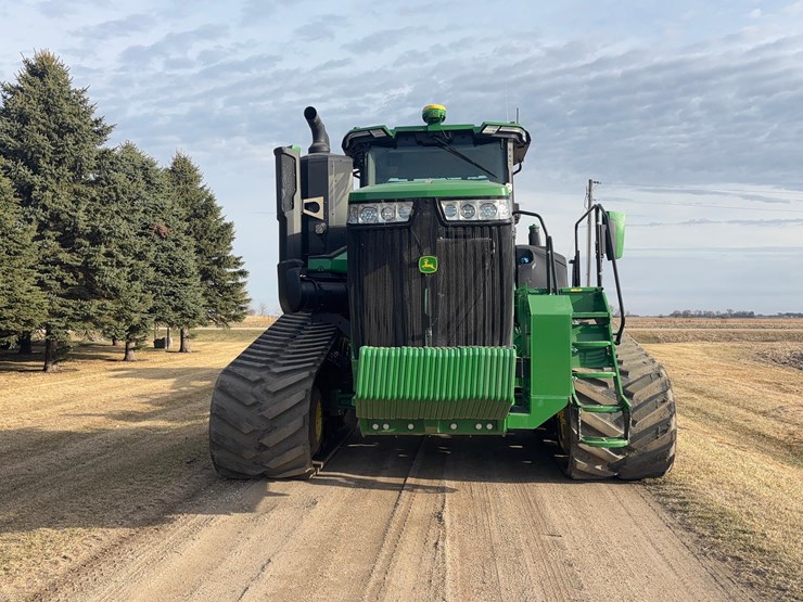 2023-john-deere-9rt-570-image-2