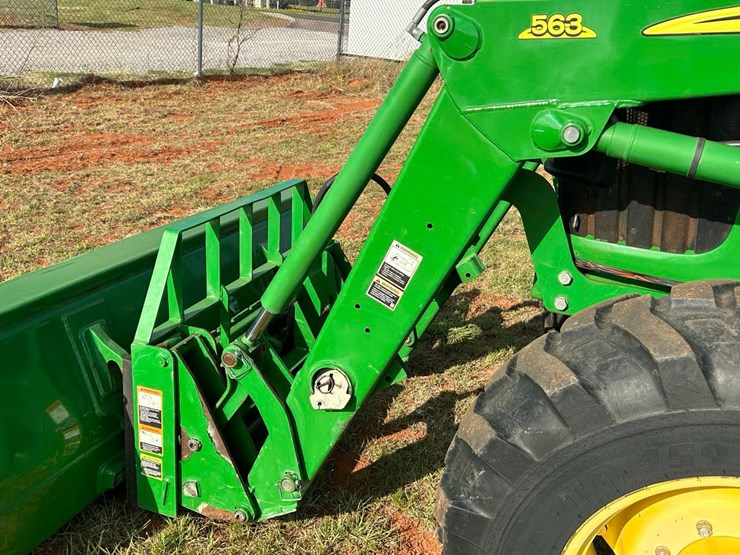 2010-john-deere-6115d-image-15