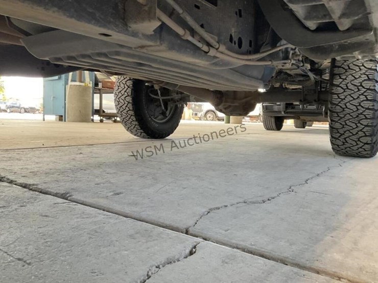 2017-ford-f150-image-29