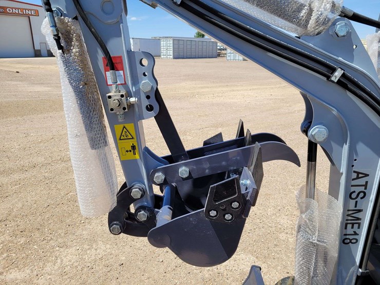 2026-landhero-ats-me18-mini-excavator-image-2
