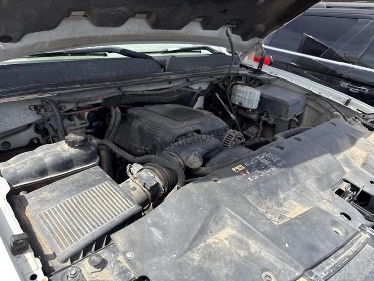 2009-gmc-sierra-2500hd-image-12