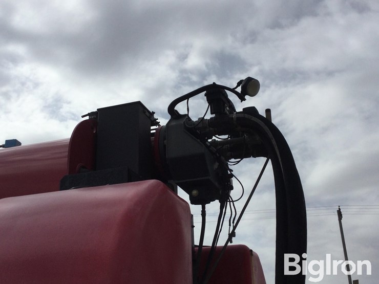 2012-staheli-west-dewpoint-6110-image-12