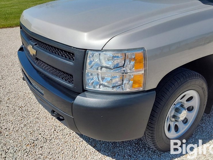 2009-chevrolet-silverado-1500-image-10