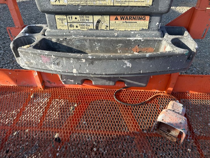 2007-jlg-400s-image-13