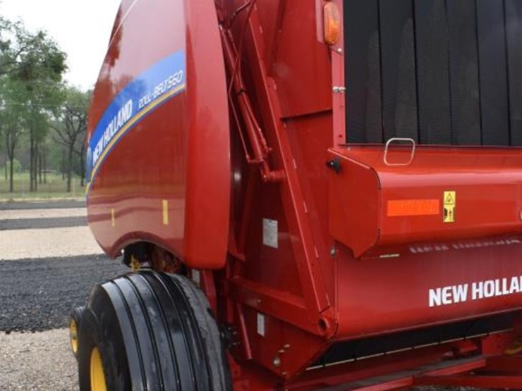 new-holland-roll-belt-560-image-7