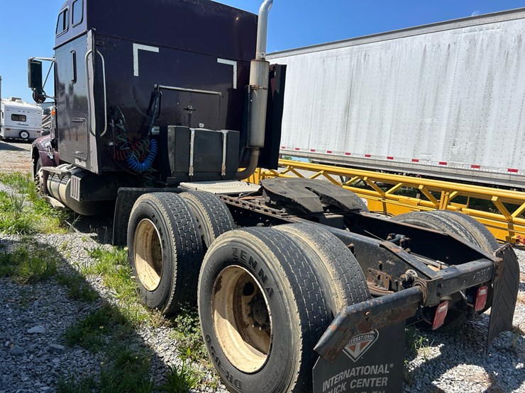 1999-international-9200-image-6