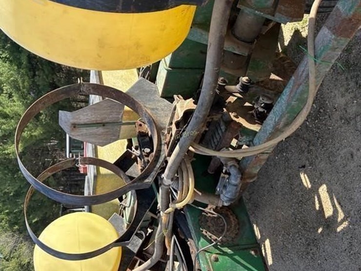 john-deere-7000-image-12
