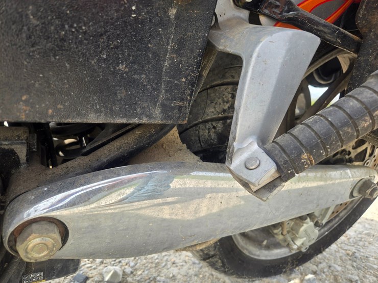 #23348-•-2006-victory-kingpin-motorcycle-image-42