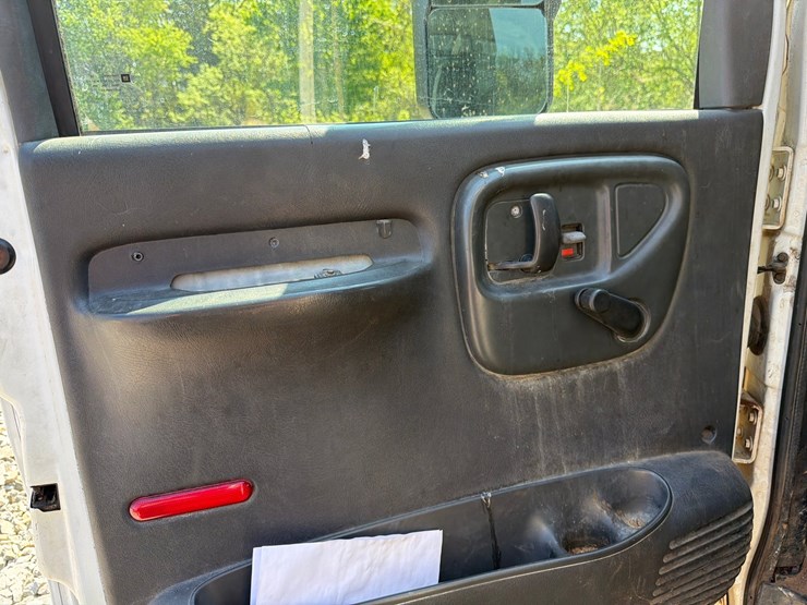 2003-caterpillar-c7-image-35