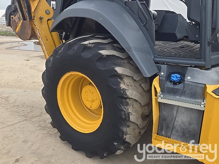 2021-deere-410l-image-20