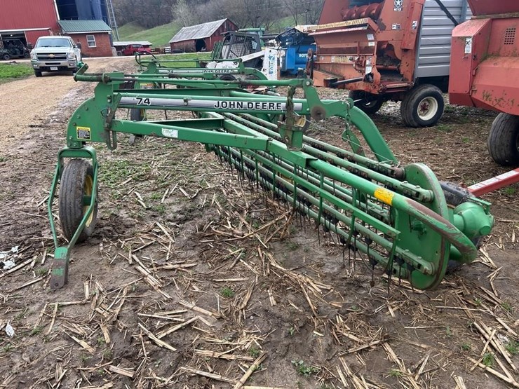 john-deere-74-image-5