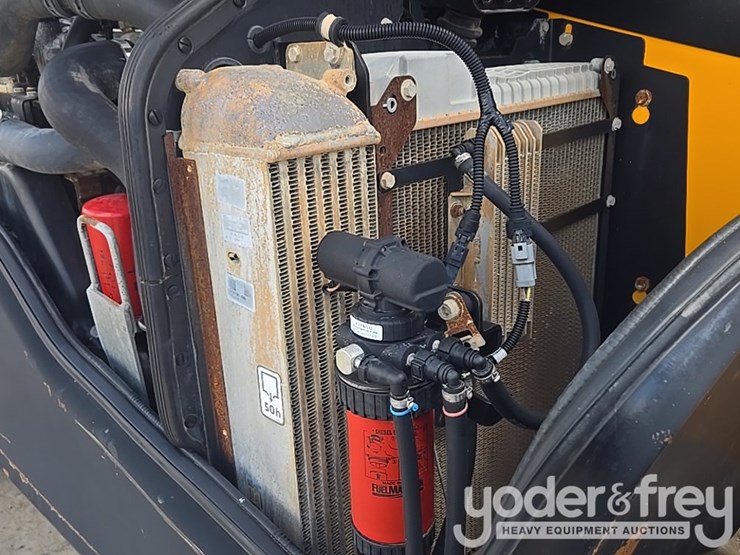 2018-jcb-510-56-image-52