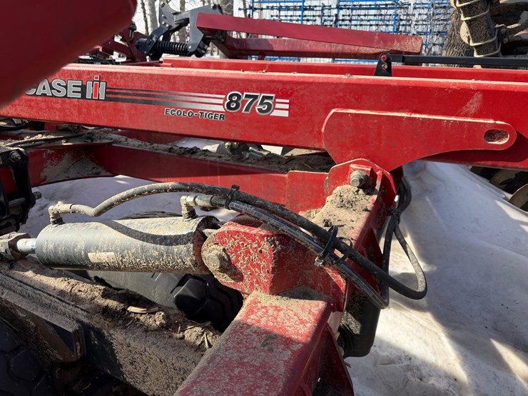 2017-case-ih-875-ecolo-tiger-disk-ripper-image-1