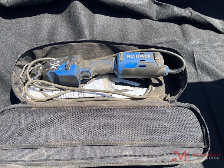 kobalt-electric-reciprocating-saw-image-1