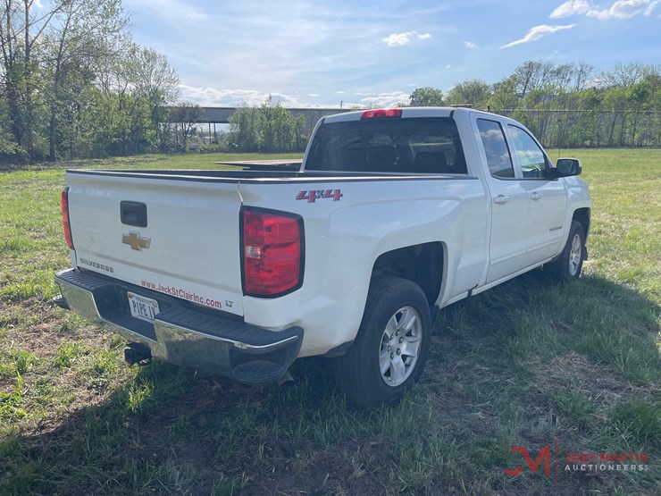 2018-chevrolet-silverado-1500-lt-image-3
