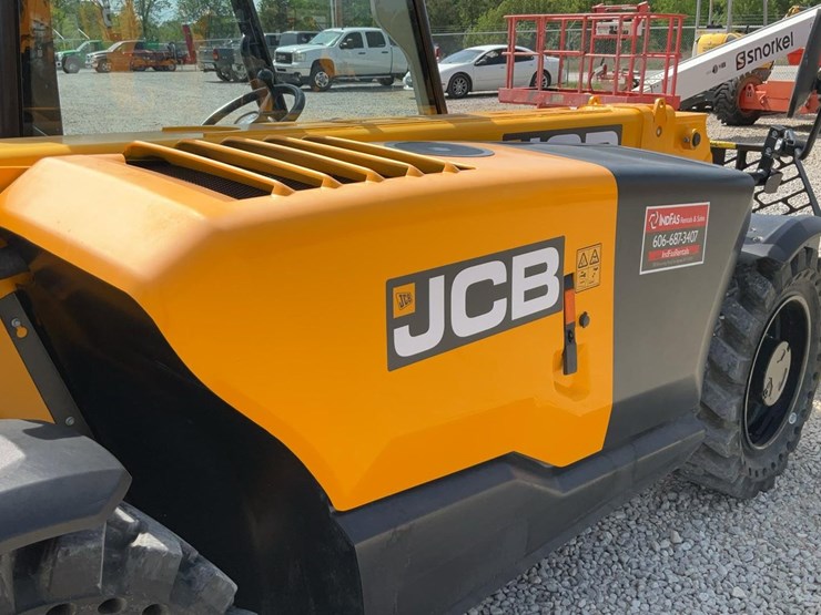 2023-jcb-505-20-image-54