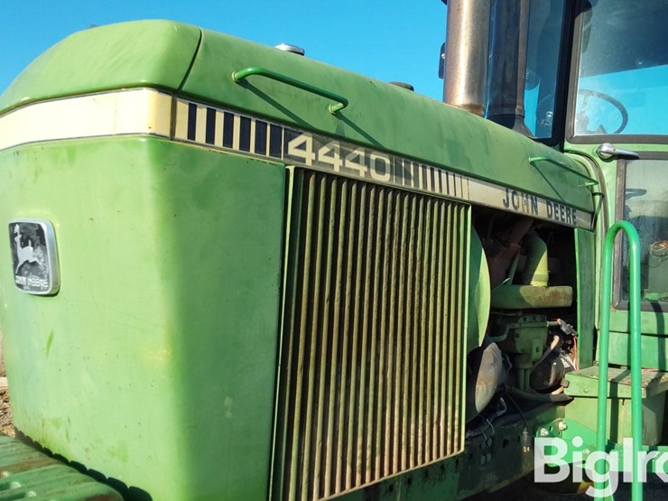 1981-john-deere-4440-image-10