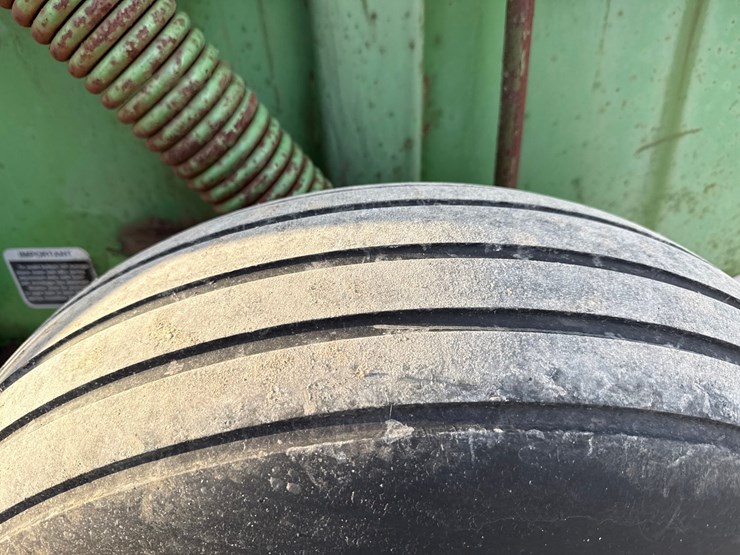 john-deere-510-image-28