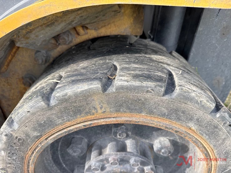 caterpillar-2c6000-image-15