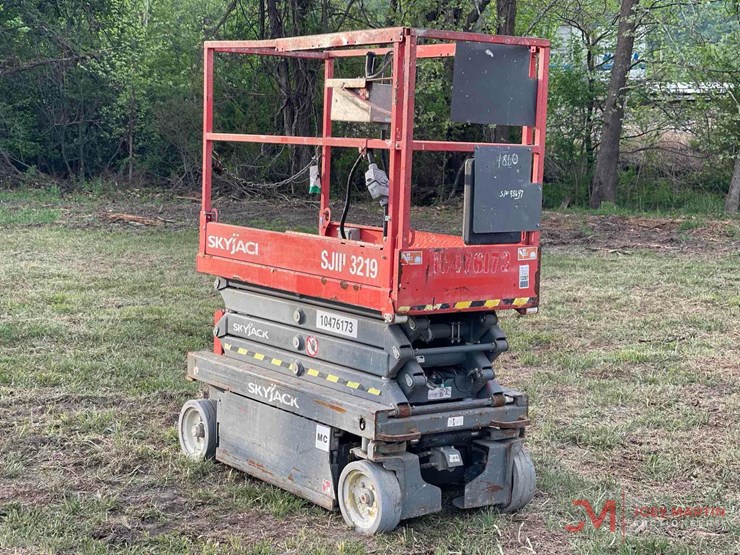 2016-skyjack-sjiii3219-image-1