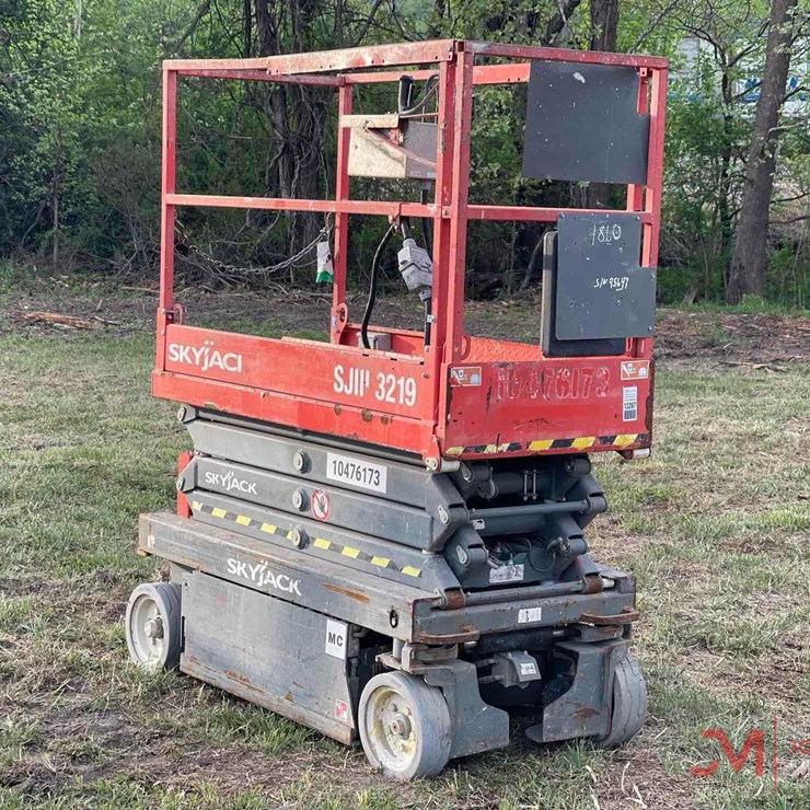 2016 SKYJACK SJIII3219