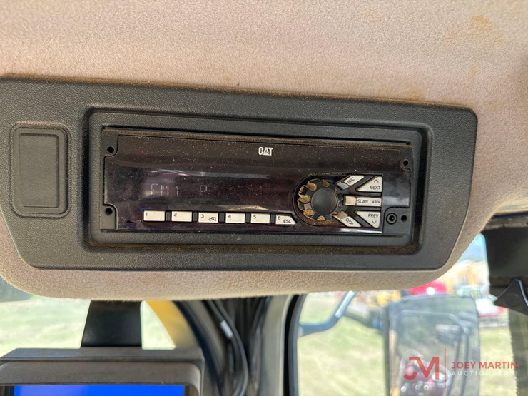 2021-caterpillar-950gc-image-32