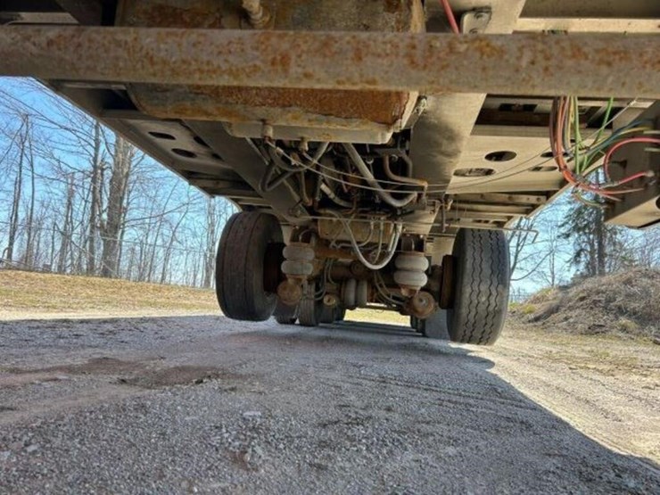 2008-titan-53-ft-image-13