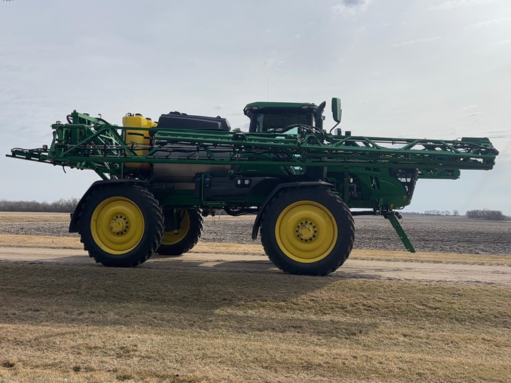 2024-john-deere-612r-image-6