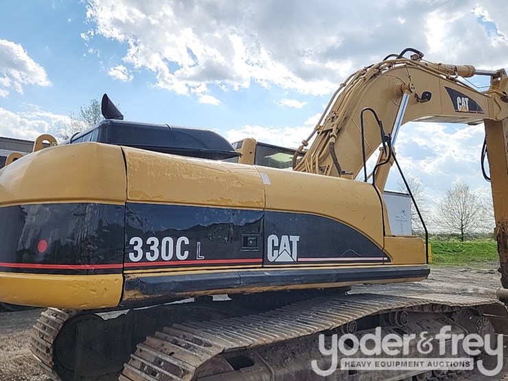 2005-caterpillar-330-image-18