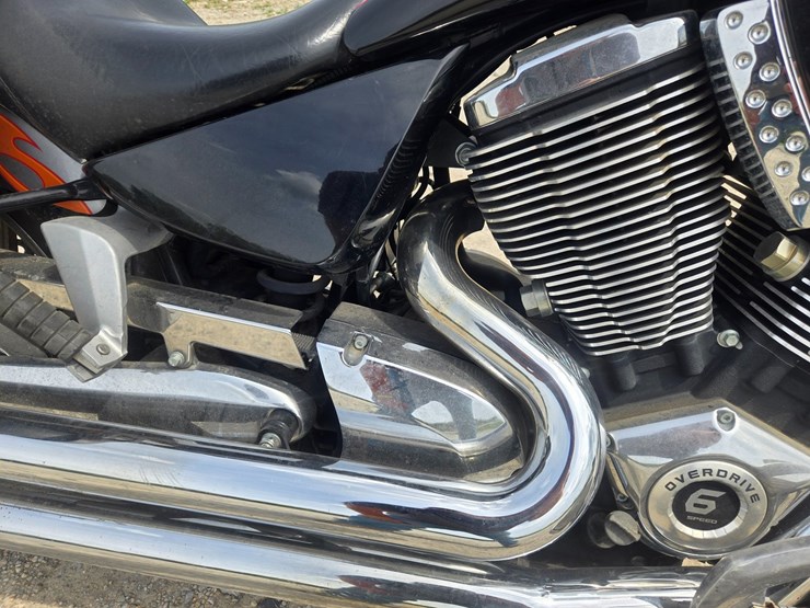 #23348-•-2006-victory-kingpin-motorcycle-image-25