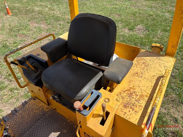 deere-555g-image-22