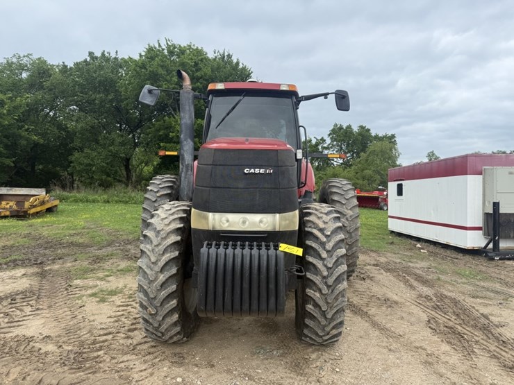2010-case-ih-magnum-245-image-2