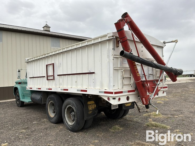 1964-chevrolet-c65-image-7