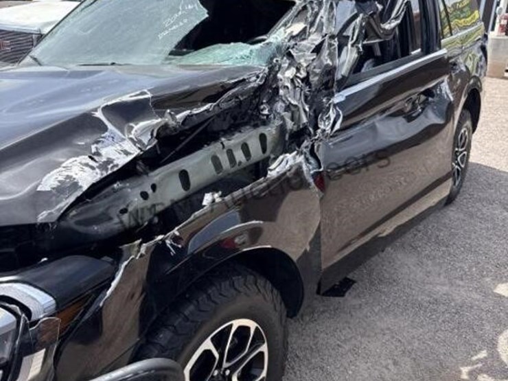 2022-ford-expedition-image-4