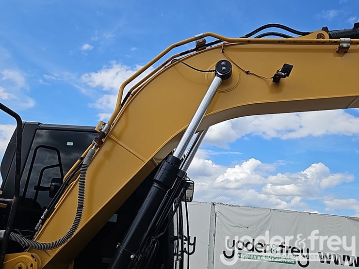 2021-caterpillar-313-image-13