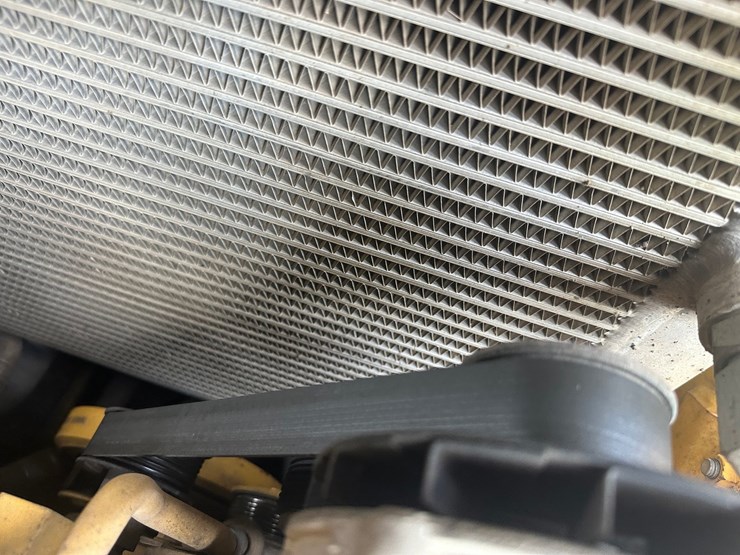 2006-deere-750j-lgp-image-59