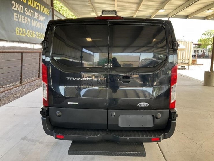 2019-ford-transit-image-6