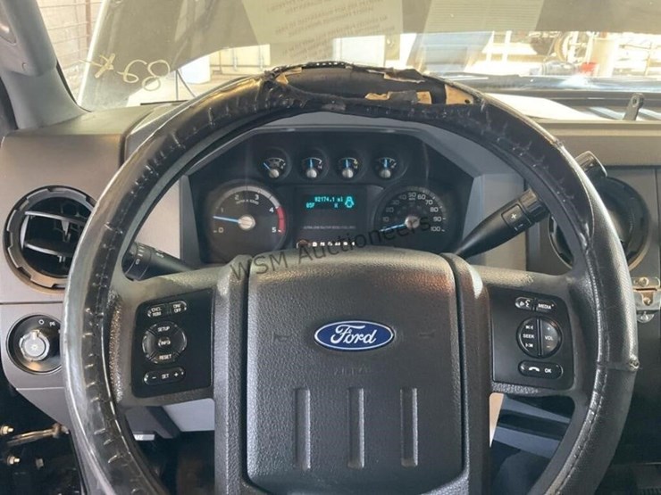 2015-ford-f350-image-17