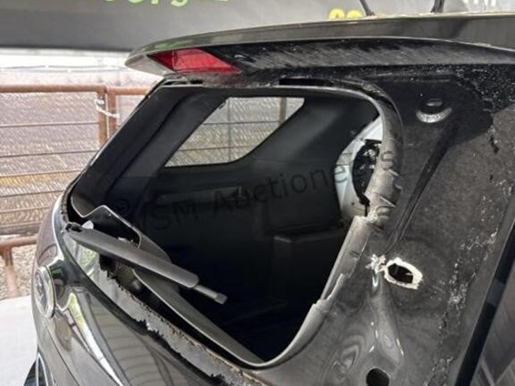 2013-ford-explorer-image-11