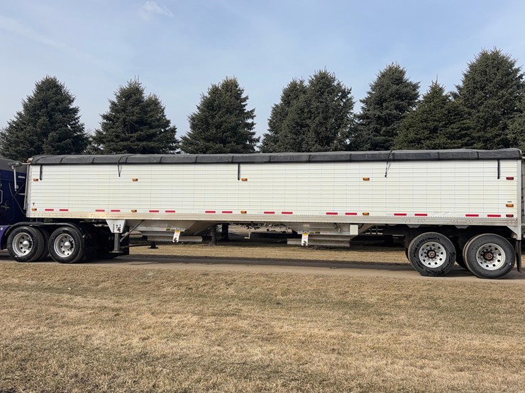 2011-timpte-hopper-image-7