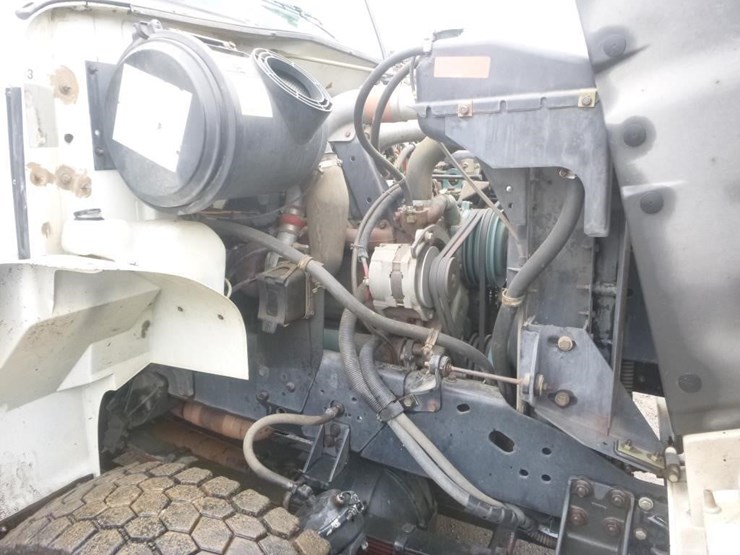 1994-international-4800-image-21