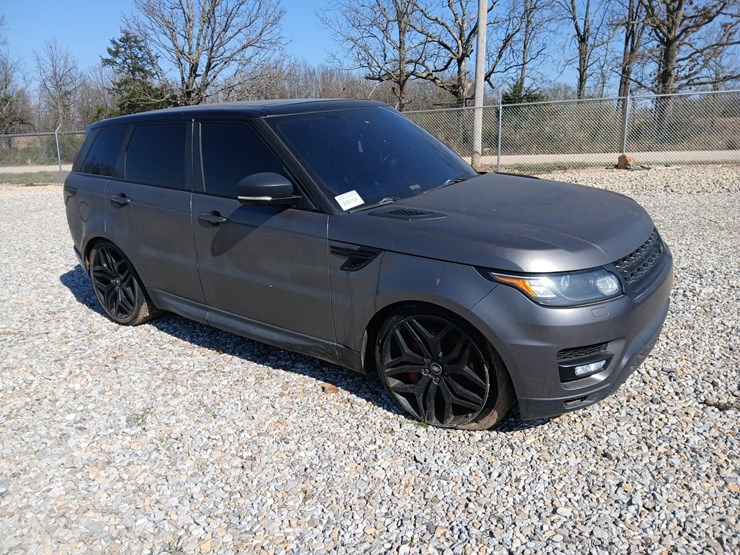 2016-land-rover-range-rover-image-12