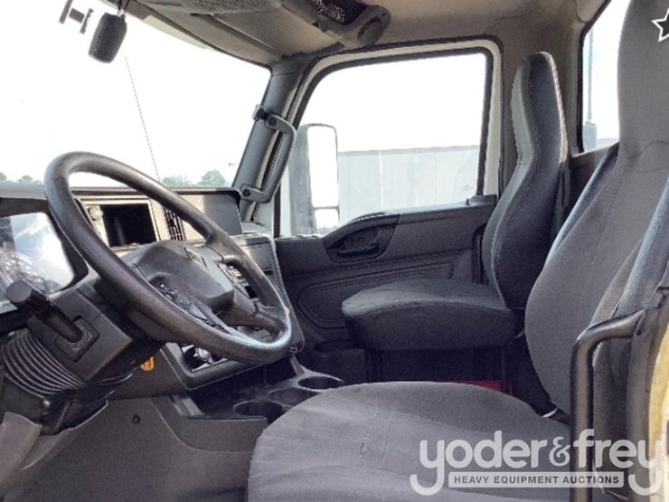 2019-international-lt-image-5