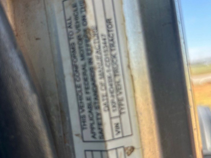 2012-peterbilt-386-image-44