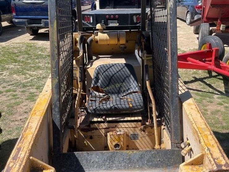 john-deere-24-image-3