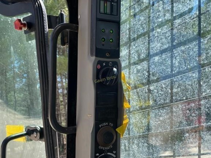 case-sr210b-image-13