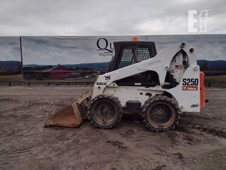2002-bobcat-s250-image-1