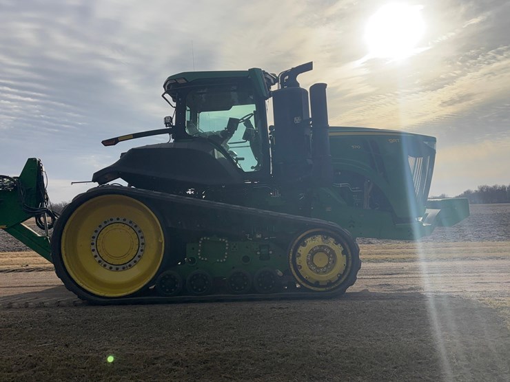 2023-john-deere-9rt-570-image-4